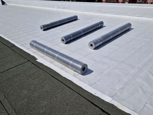 Flat Roof Sealing in Utica