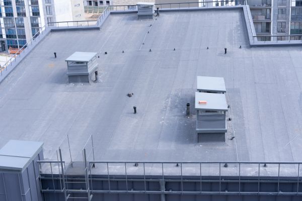 Single Ply Roof Installation in Utica
